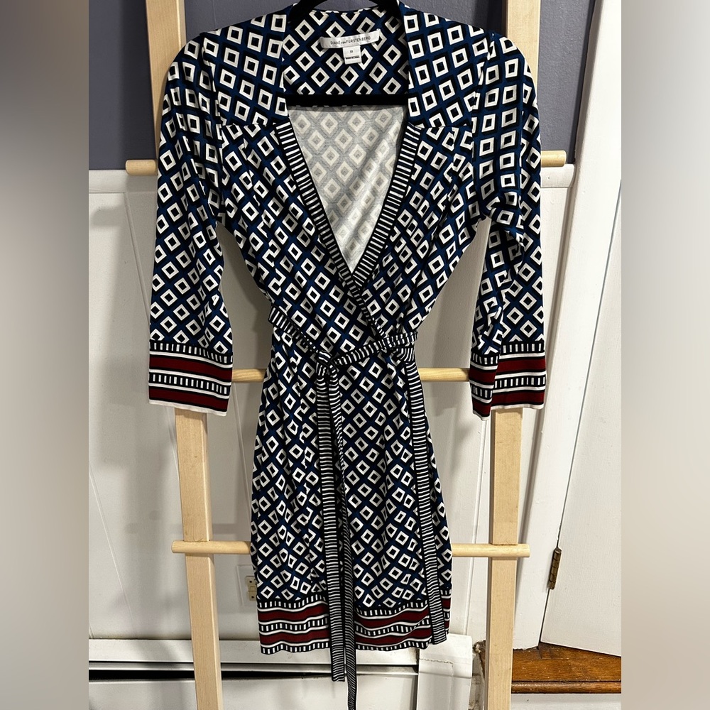 Authentic DVF Wrap Dress in navy/burgundy pattern